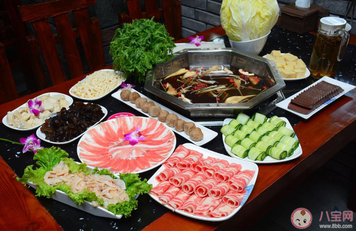 吃火鍋容易上火還會拉肚子是怎么回事 正確涮火鍋的姿勢