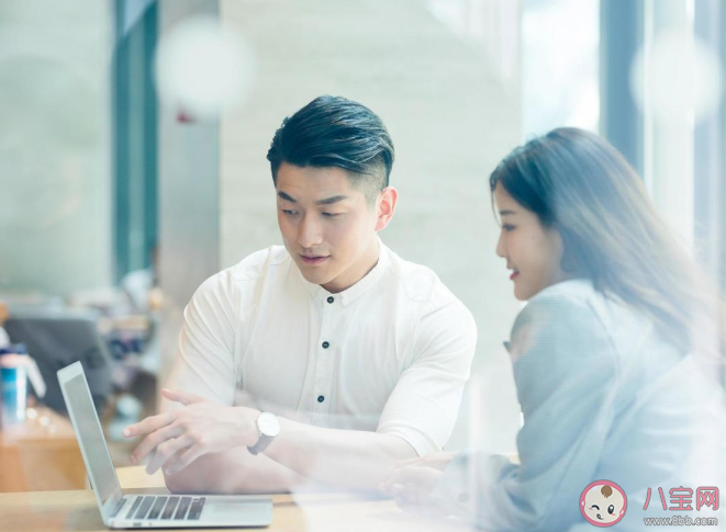 氣場(chǎng)強(qiáng)大的人有什么特點(diǎn)共性 如何成為擁有強(qiáng)大氣場(chǎng)的人