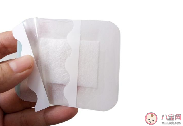 能給孩子貼肚臍貼嗎 臍貼能治療孩子腹瀉嗎 能給孩子貼肚臍貼嗎 臍貼能治療孩子腹瀉嗎