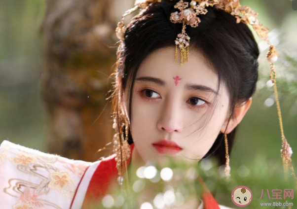 鞠婧祎《古畫》歌詞是什么 《古畫》完整版歌詞在線聽歌 鞠婧祎《古畫》歌詞是什么 《古畫》完整版歌詞在線聽歌