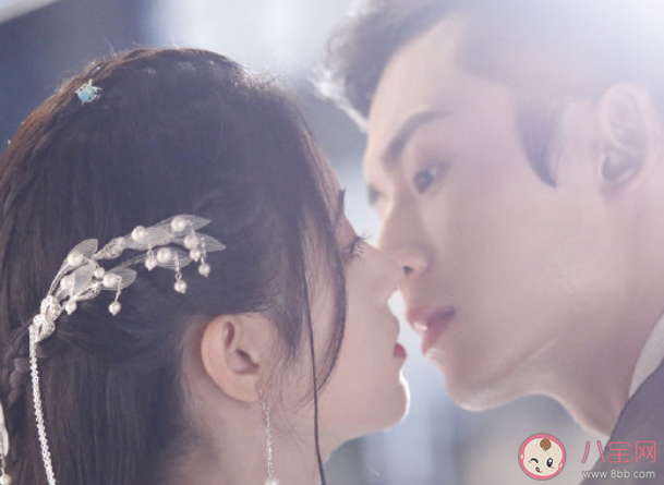 鞠婧祎《古畫》歌詞是什么 《古畫》完整版歌詞在線聽歌 鞠婧祎《古畫》歌詞是什么 《古畫》完整版歌詞在線聽歌