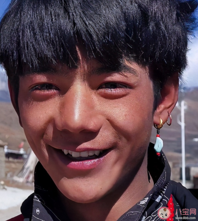 為什么丁真在網上火了 如何看待丁真的走紅