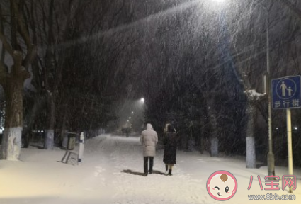 今日小雪早上好說說句子 小雪節(jié)氣早安唯美說說 今日小雪早上好說說句子 小雪節(jié)氣早安唯美說說