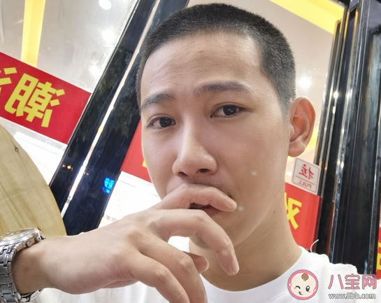 剪了個寸頭怎么發朋友圈說說 剪寸頭心情感慨句子 剪了個寸頭怎么發朋友圈說說 剪寸頭心情感慨句子