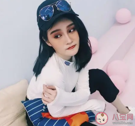 趙本山兒子吃盒飯抽10元煙是真的嗎 趙本山兒子個人資料介紹