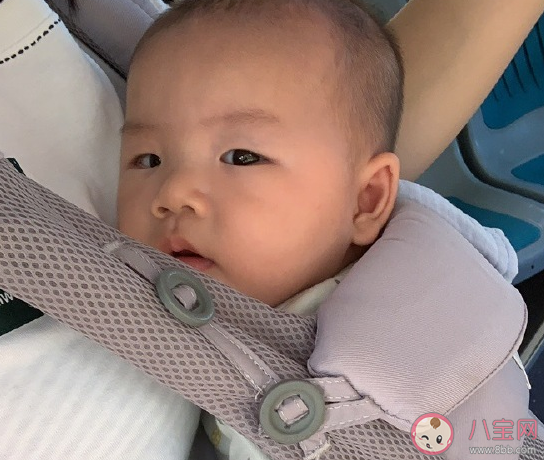 兒子第一次自己睡覺發朋友圈 兒子開始自己睡了心情感慨 兒子第一次自己睡覺發朋友圈 兒子開始自己睡了心情感慨