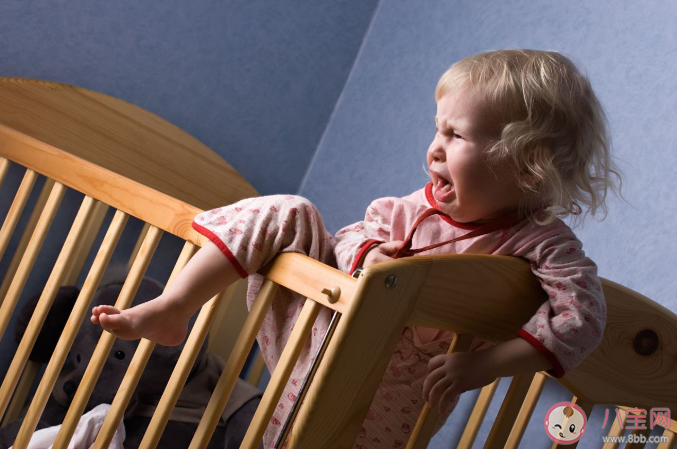 孩子多大可以一個人待在家里 讓孩子單獨在家要注意什么