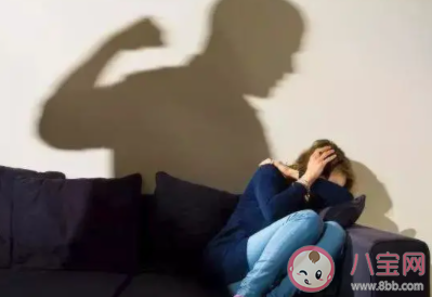 如何識(shí)別有家暴傾向的人 喜歡家暴的人表現(xiàn)特征