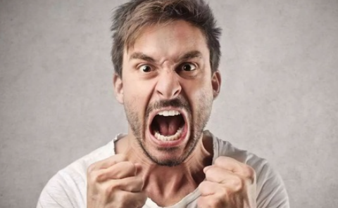 辨別對方是否有家暴傾向的方法 有家暴傾向的人有哪些特點