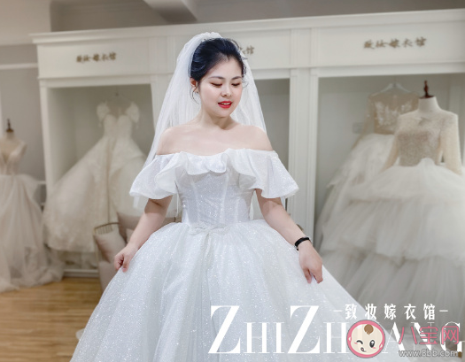 第一次穿禮服發朋友圈說說 第一次穿晚禮服的感言句子