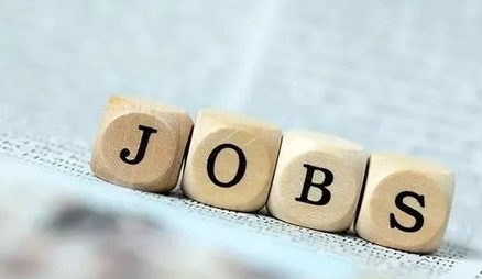 被父母逼迫考公務(wù)員是怎樣的體驗(yàn) 年輕人為什么選擇考公