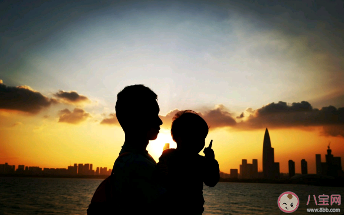 什么樣的男人是媽寶男 怎么測試男朋友是不是媽寶男