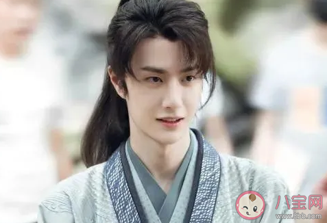 《有翡》謝允真實身份是前朝皇帝嗎 為什么謝允姓蕭而三皇子姓陳 《有翡》謝允真實身份是前朝皇帝嗎 為什么謝允姓蕭而三皇子姓陳