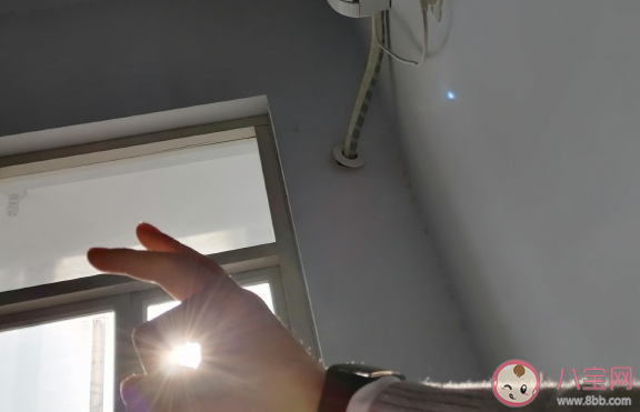 一覺睡到中午幽默搞笑說說 一覺睡到中午發(fā)朋友圈句子