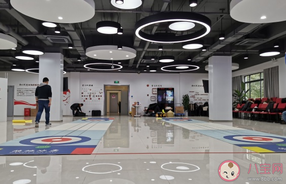 一覺睡到中午幽默搞笑說說 一覺睡到中午發(fā)朋友圈句子