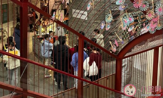 爸媽老了怎么發(fā)朋友圈句子 爸媽變老了心情感慨說說