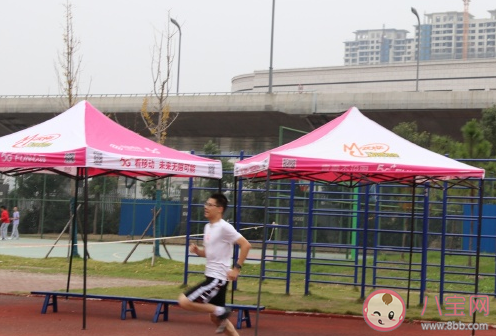 兒子參加運動會發朋友圈的句子 曬兒子運動會加油鼓勵句子 兒子參加運動會發朋友圈的句子 曬兒子運動會加油鼓勵句子