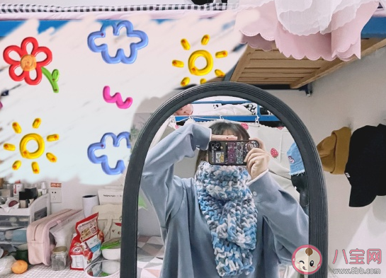 冬天的第一條圍巾朋友圈說說 冬天的第一條圍巾心情感慨句子