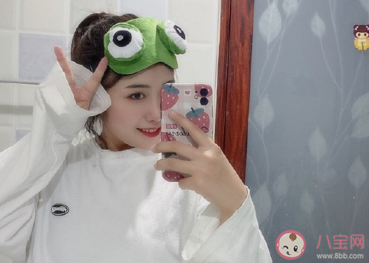 終于又到周末的朋友圈說說 終于到周末了搞笑圖片句子 終于又到周末的朋友圈說說 終于到周末了搞笑圖片句子