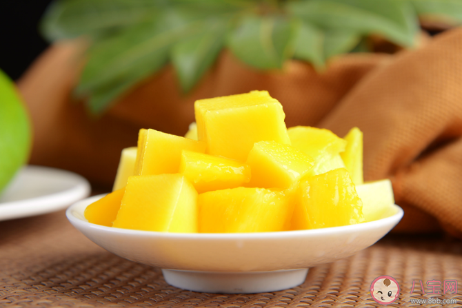 月子里哪些水果不能吃 月子期間吃水果要注意什么