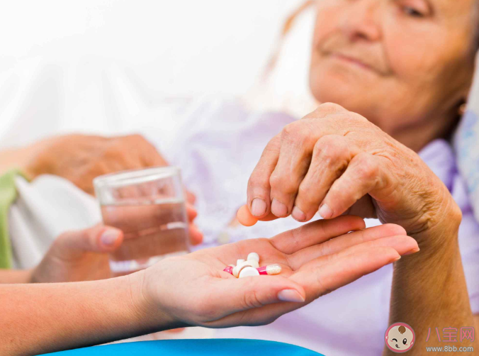 在臨終之前最想做的事是什么 人們臨終前最后悔的25件事 在臨終之前最想做的事是什么 人們臨終前最后悔的25件事