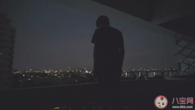 在臨終之前最想做的事是什么 人們臨終前最后悔的25件事 在臨終之前最想做的事是什么 人們臨終前最后悔的25件事