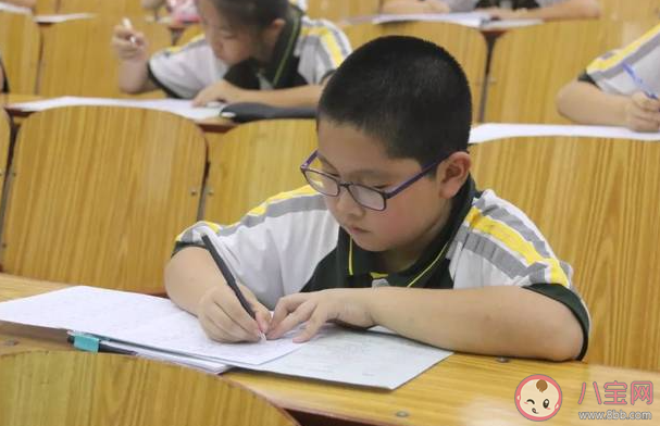 家長如何給孩子報聽寫 孩子聽寫不過關怎么回復老師