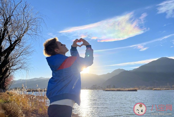 看到七彩祥云發朋友圈說說 看到七彩祥云開心心情語錄 看到七彩祥云發朋友圈說說 看到七彩祥云開心心情語錄