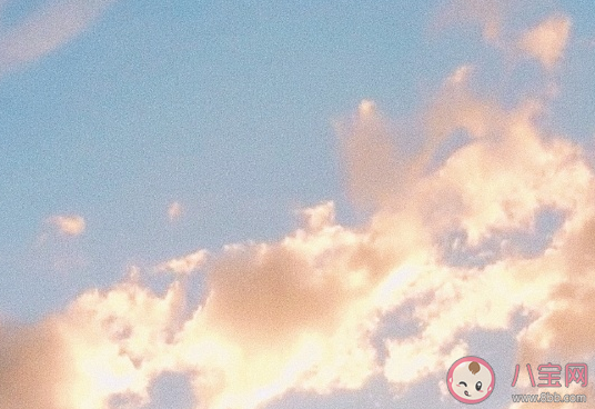 看到七彩祥云發朋友圈說說 看到七彩祥云開心心情語錄 看到七彩祥云發朋友圈說說 看到七彩祥云開心心情語錄