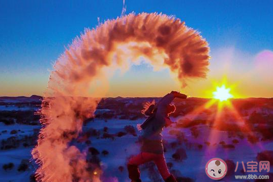 潑水成冰需要室外多少度才行 潑水成冰原理是什么 潑水成冰需要室外多少度才行 潑水成冰原理是什么