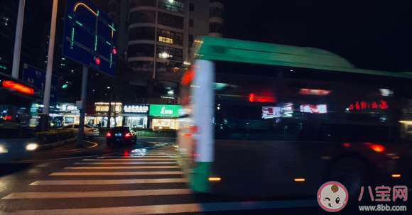 到年底回家的朋友圈說說 過年回家心情感言。