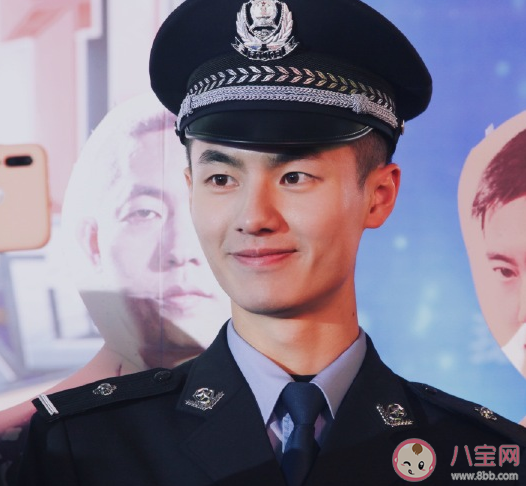 第一個警察節慶祝標語大全 祝警察節日快樂句子