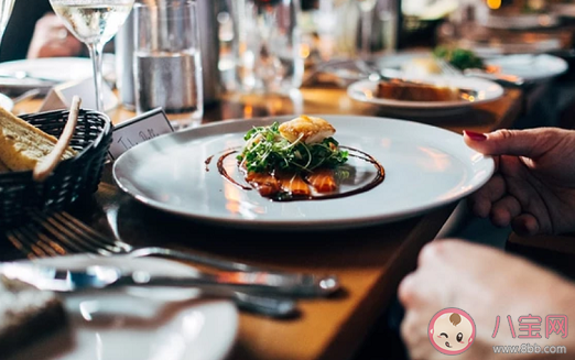 那些長期不吃晚飯的人都怎么樣了 不吃晚飯真的能減肥嗎