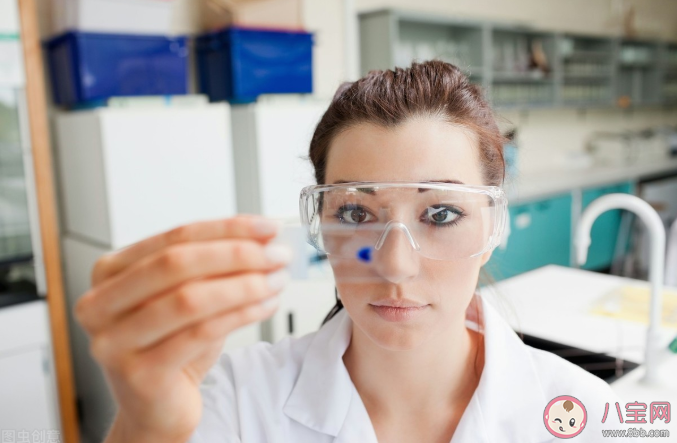 高度近視還能不能做白內障手術 如何有效預防白內障