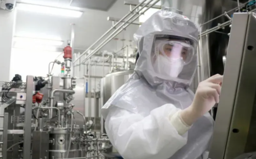 國產(chǎn)新冠疫苗產(chǎn)能夠嗎 可以保證14億人口接種嗎