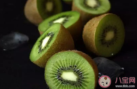 獼猴桃沒熟切開了吃了會怎么樣 獼猴桃太生了怎么催熟 獼猴桃沒熟切開了吃了會怎么樣 獼猴桃太生了怎么催熟