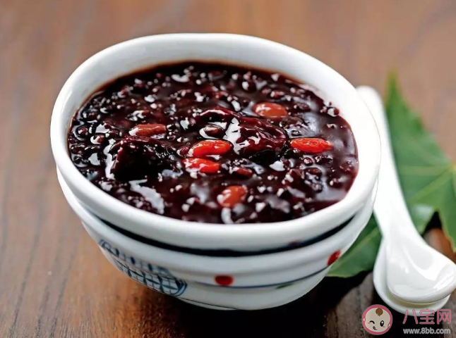 臘八粥食材越雜營養越豐富嗎 臘八粥的8種食材是指哪八樣