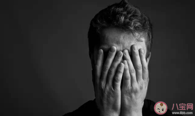 為什么人類會(huì)懼怕黑暗 非常怕黑怎么克服恐懼