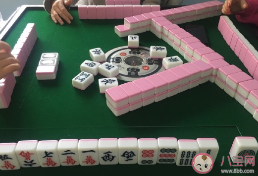 全家人過年打麻將朋友圈文案 一家人過年打麻將心情語錄 全家人過年打麻將朋友圈文案 一家人過年打麻將心情語錄