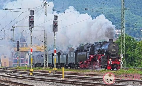 曖昧階段怎樣讓對方知道你生氣了 如何向曖昧對象表達吃醋