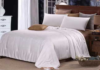 冬天蓋的蠶絲被怎么辨別真假 蠶絲被分好品質壞品質嗎