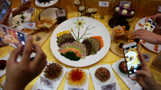 北京協(xié)和醫(yī)院的減肥食譜文字版 一個月能瘦十斤的方法