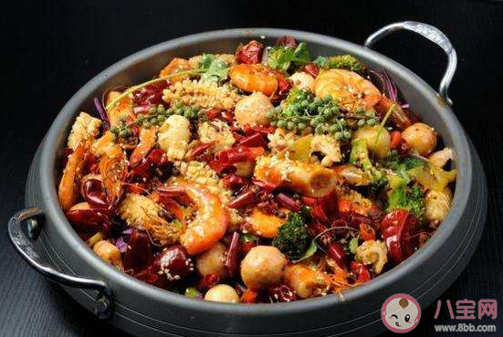 下飯虎皮椒釀肉怎么做好吃 十分下飯的菜譜介紹