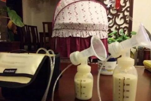 ?背奶媽媽是什么意思 背奶媽媽日常艱辛有哪些 ?背奶媽媽是什么意思 背奶媽媽日常艱辛有哪些