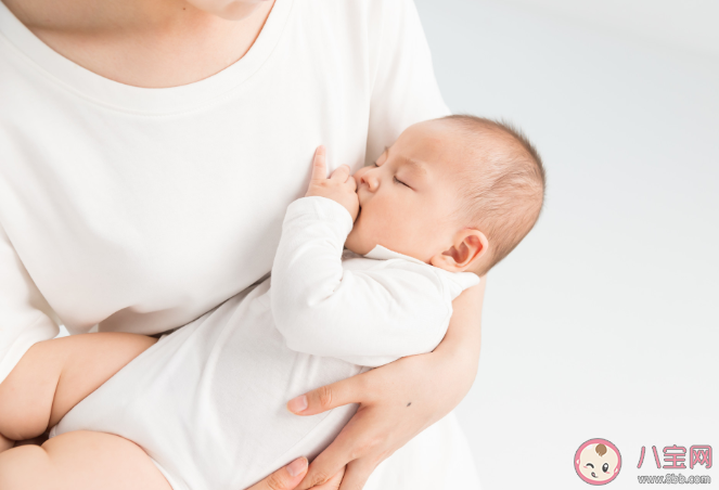 如何緩解女性的哺育困境 女性哺育有哪些困境