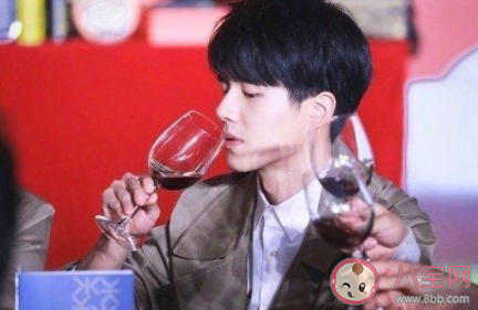劉昊然喝酒一口悶的原因 喝酒一口悶真的不會醉嗎