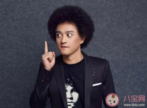 只要你相信我閉上眼就能到達是什么歌 《送你一朵小紅花》歌詞在線聽歌 只要你相信我閉上眼就能到達是什么歌 《送你一朵小紅花》歌詞在線聽歌