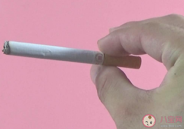 抽煙會對皮膚產生什么影響 女性抽煙會對臉部皮膚會變黃嗎