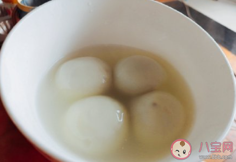 元宵節自己做湯圓的朋友圈文案 元宵節自制湯圓的朋友圈句子