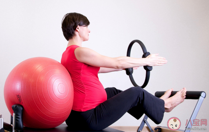 高齡女性什么情況下需要試管嬰兒助孕 高齡女性如何科學助孕